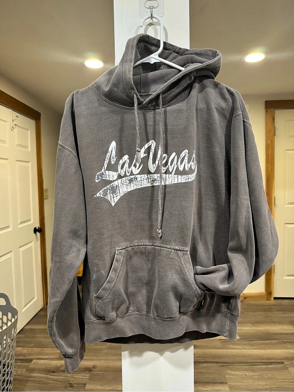 Teenmax Inc. Gray Hoodie Size Medium